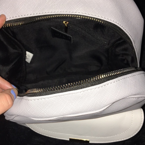 Backpack - Picture 3 of 3